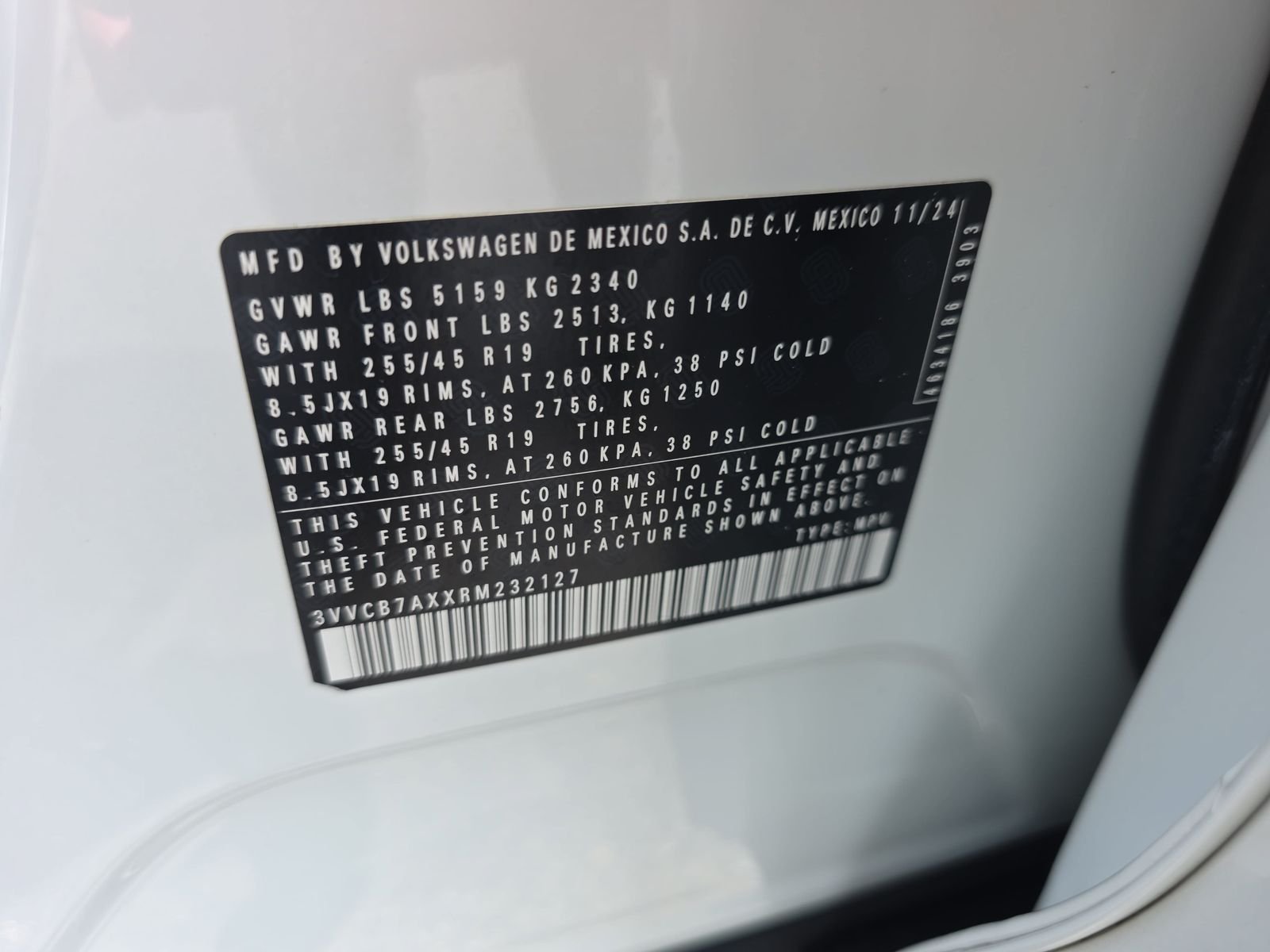 Used 2024  Volkswagen 2.0T SE R-Line Black image 36