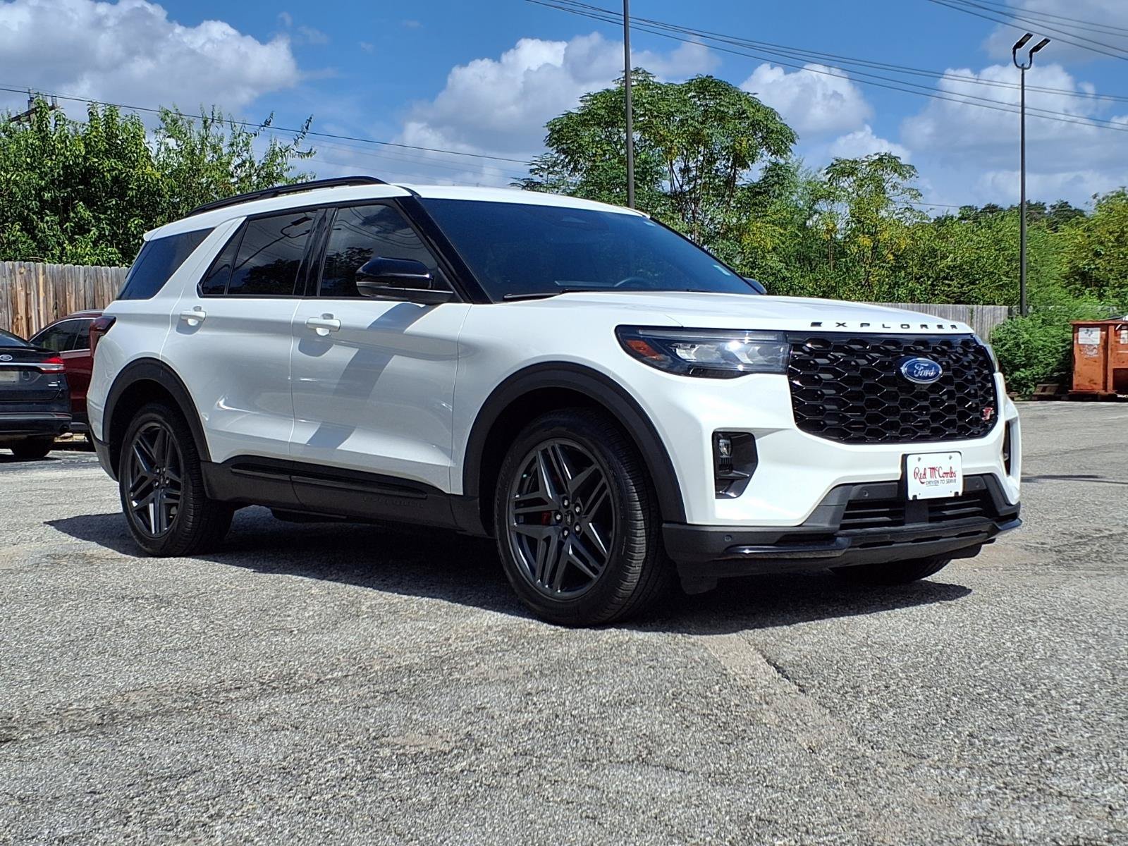 Used 2025 White Ford ST image 3