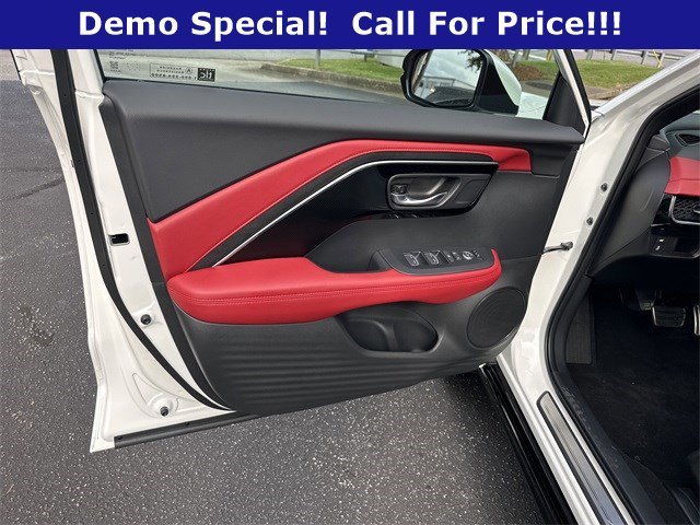 Used 2025 Platinum White Acura w/A-Spec Package image 10