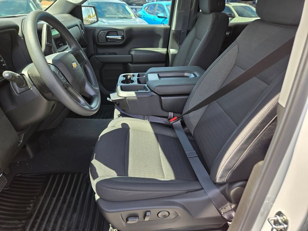 2026 Chevrolet Silverado 1500 Custom - Photo 6