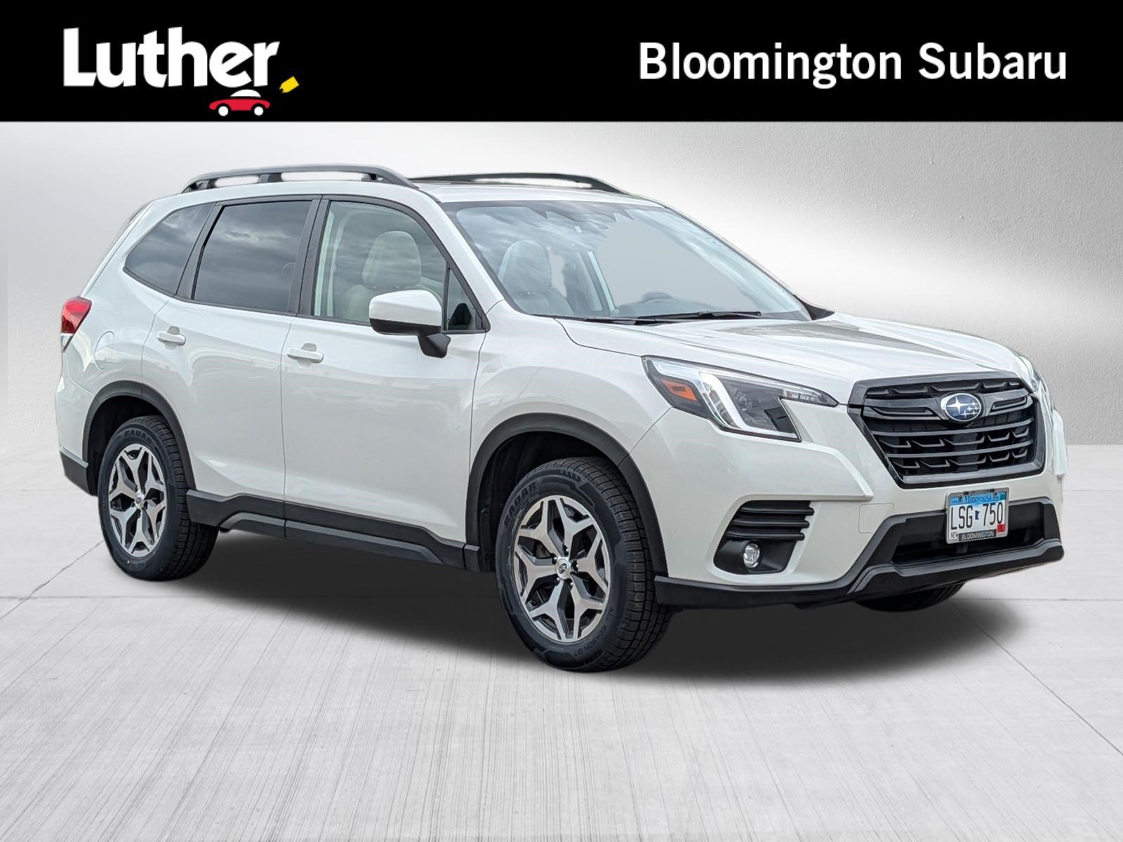 Used 2024 Crystal White Pearl Subaru Premium image 1
