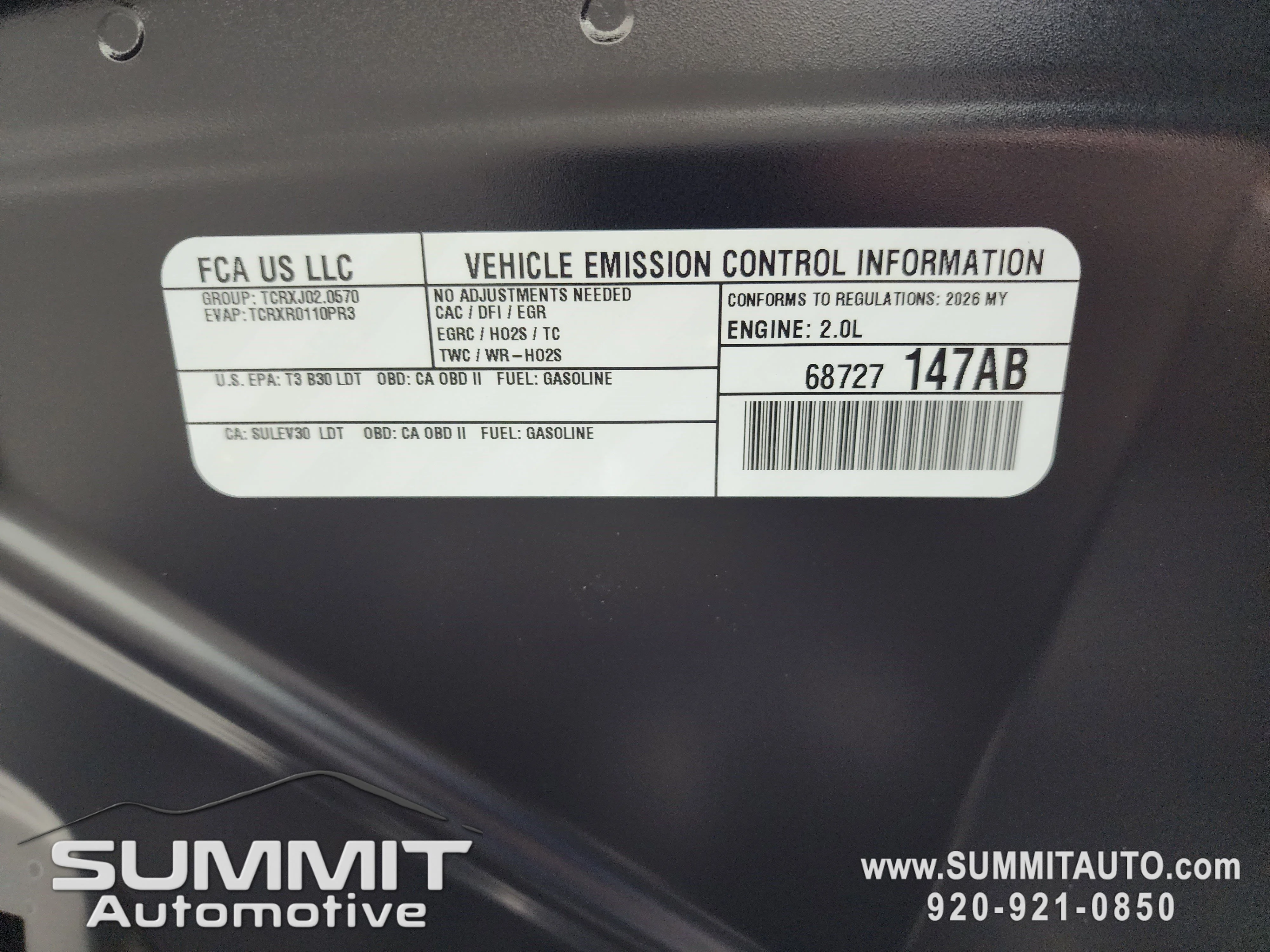 New 2026 Diamond Black Crystal Pearl-Coat Exterior Paint Jeep Latitude image 19