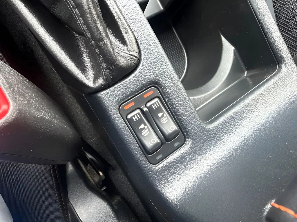 Used 2017 Silver Subaru 2.0i Premium image 10