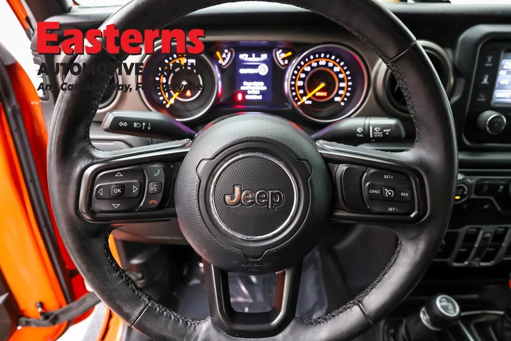 Used 2018 Orange Jeep Unlimited Sport S image 10