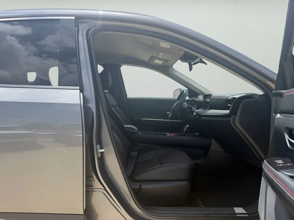 Used 2025 Gun Metallic Nissan SR image 11