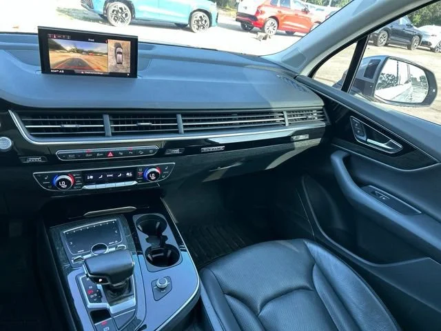 Used 2019 Silver Metallic Audi Prestige image 12