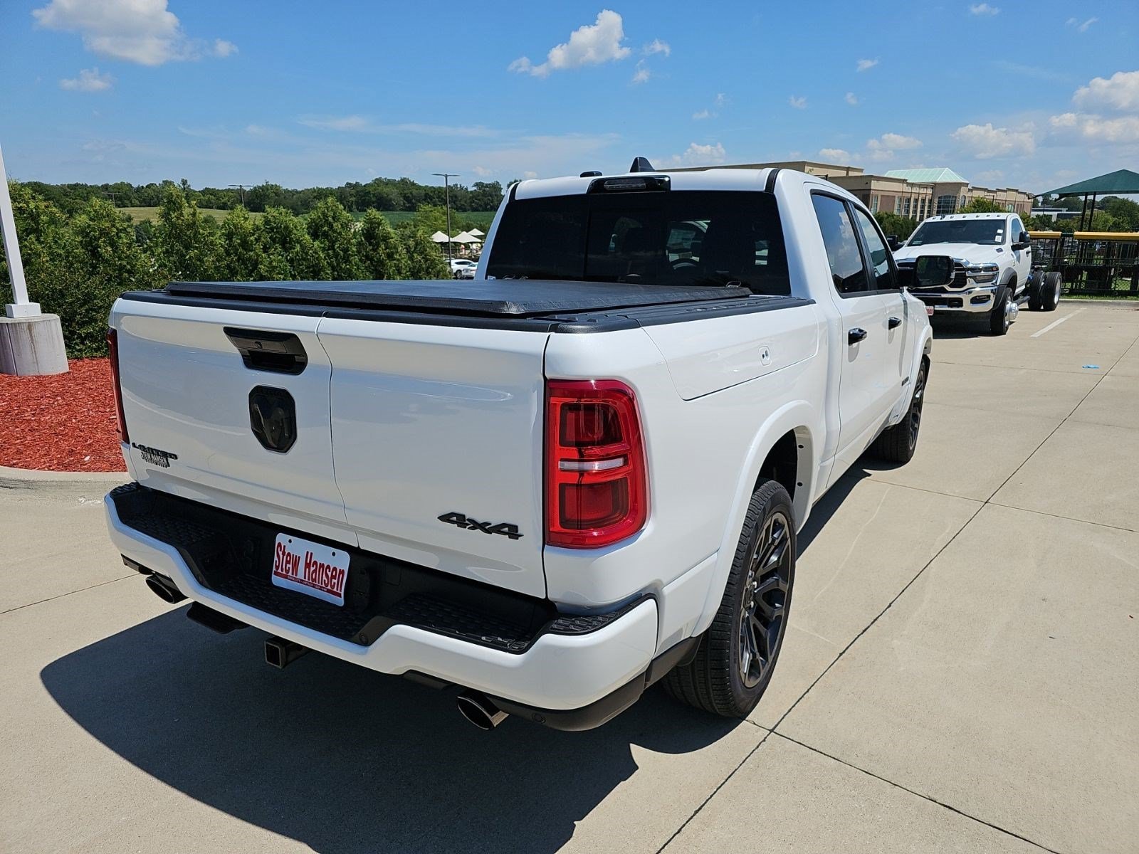 New 2026 Ivory White Tri-Coat Pearlcoat Ram Limited image 5