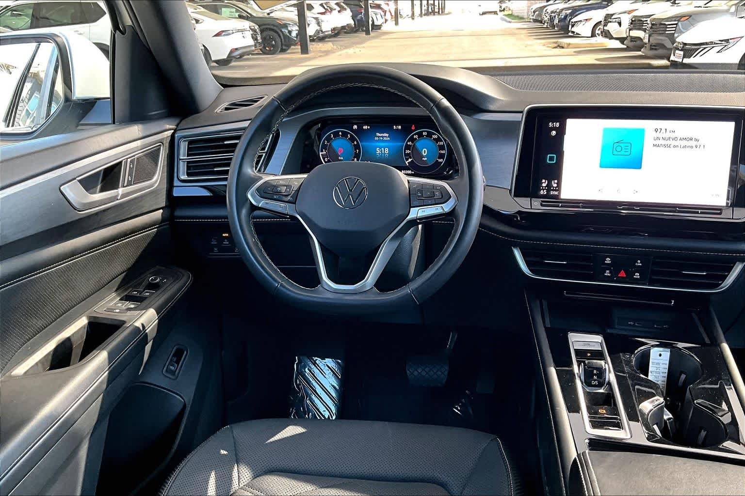 2024 Volkswagen Atlas Cross Sport SE w/Tech - Photo 6