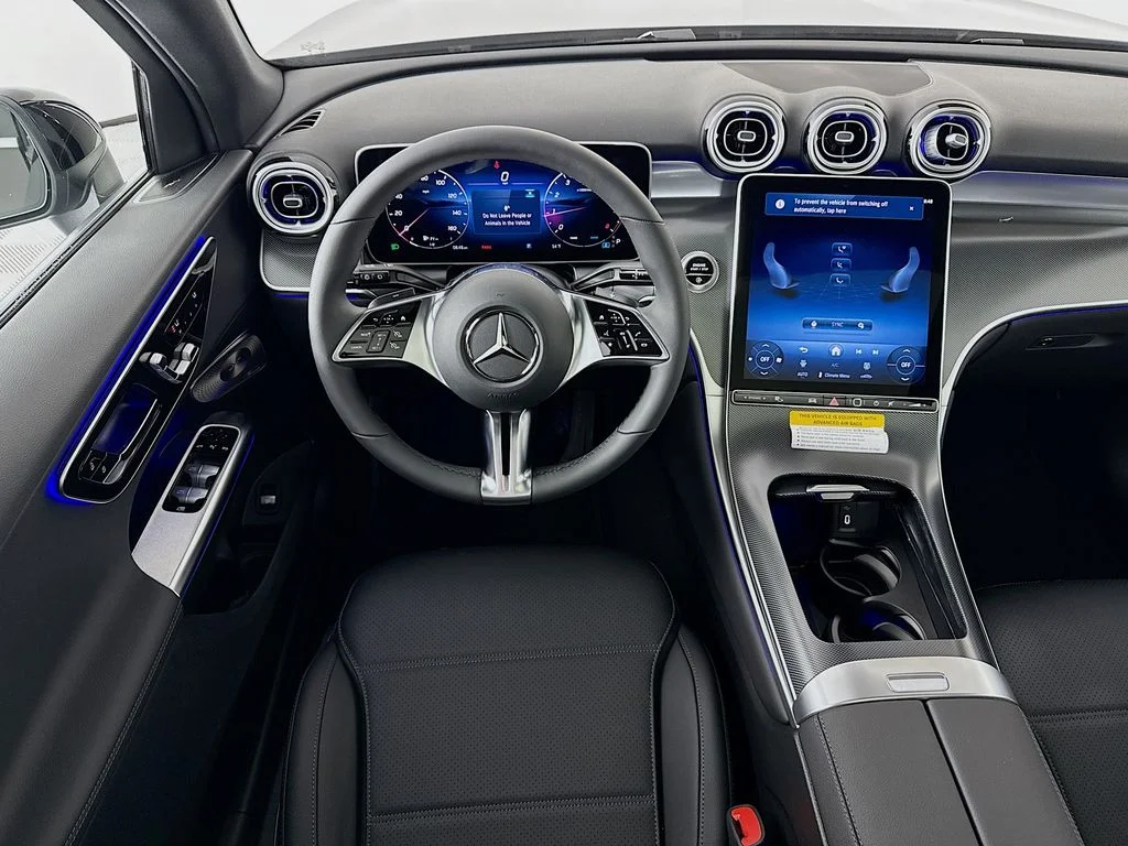 New 2026 Black Mercedes-Benz GLC 300 image 24