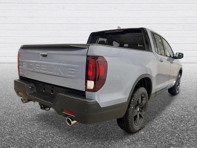 New 2026 Sonic Gray Pearl Honda Black Edition image 8