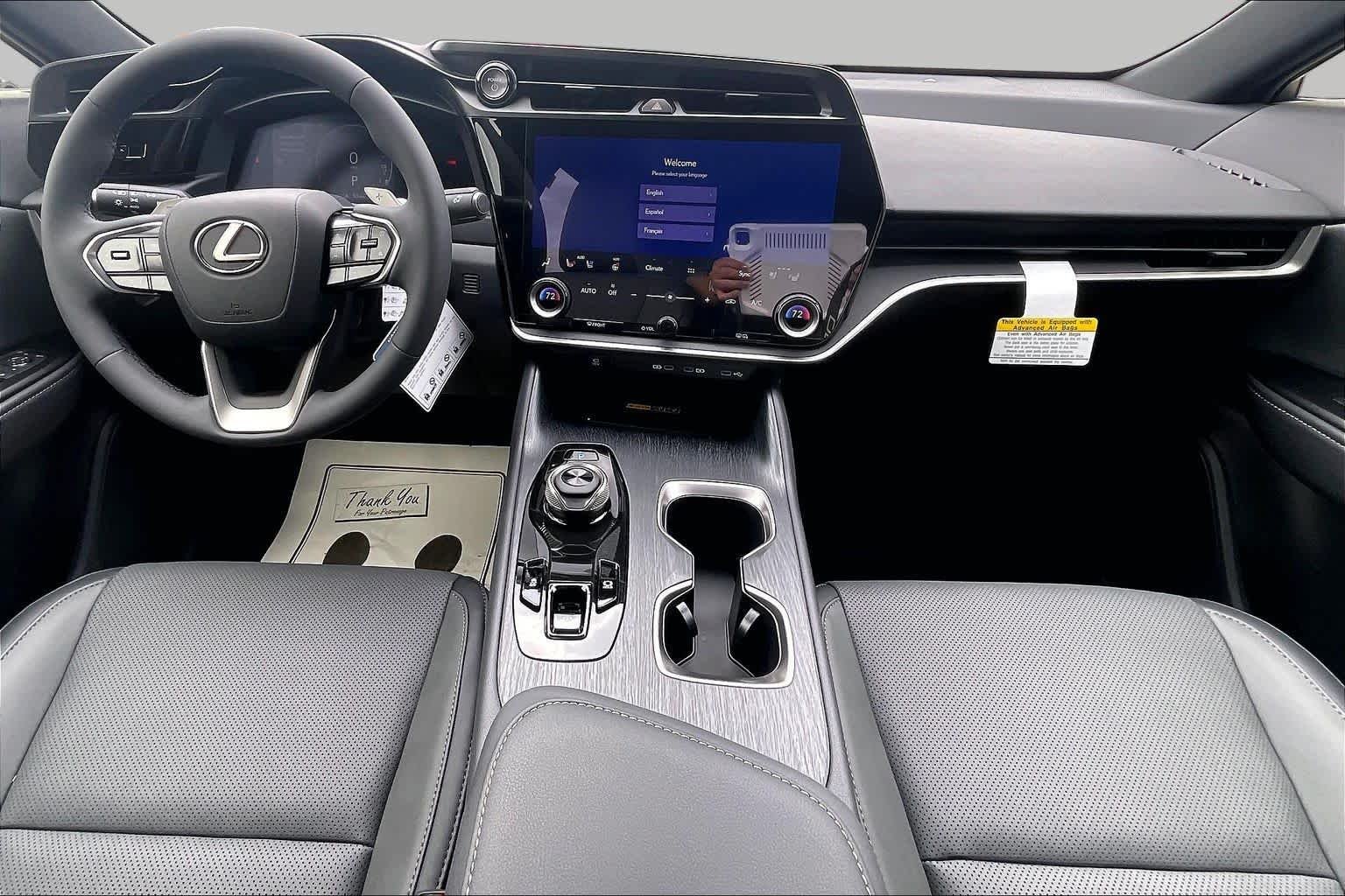 New 2026 Oxygen White Lexus Premium image 5