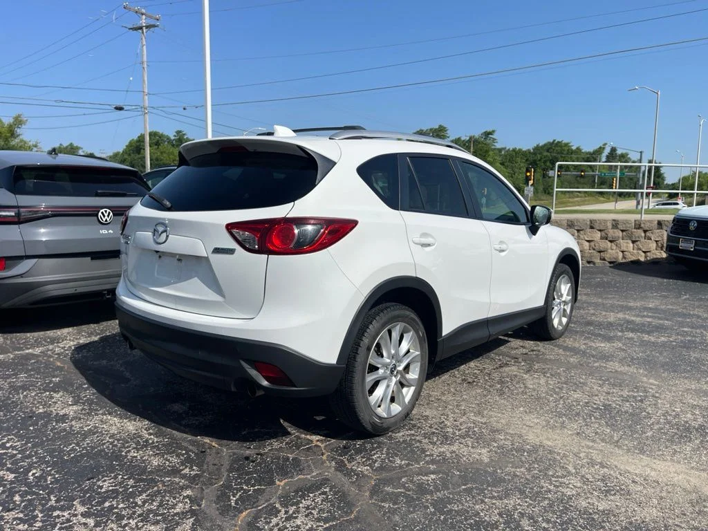 Used 2015 Crystal White Mica Mazda Grand Touring image 3