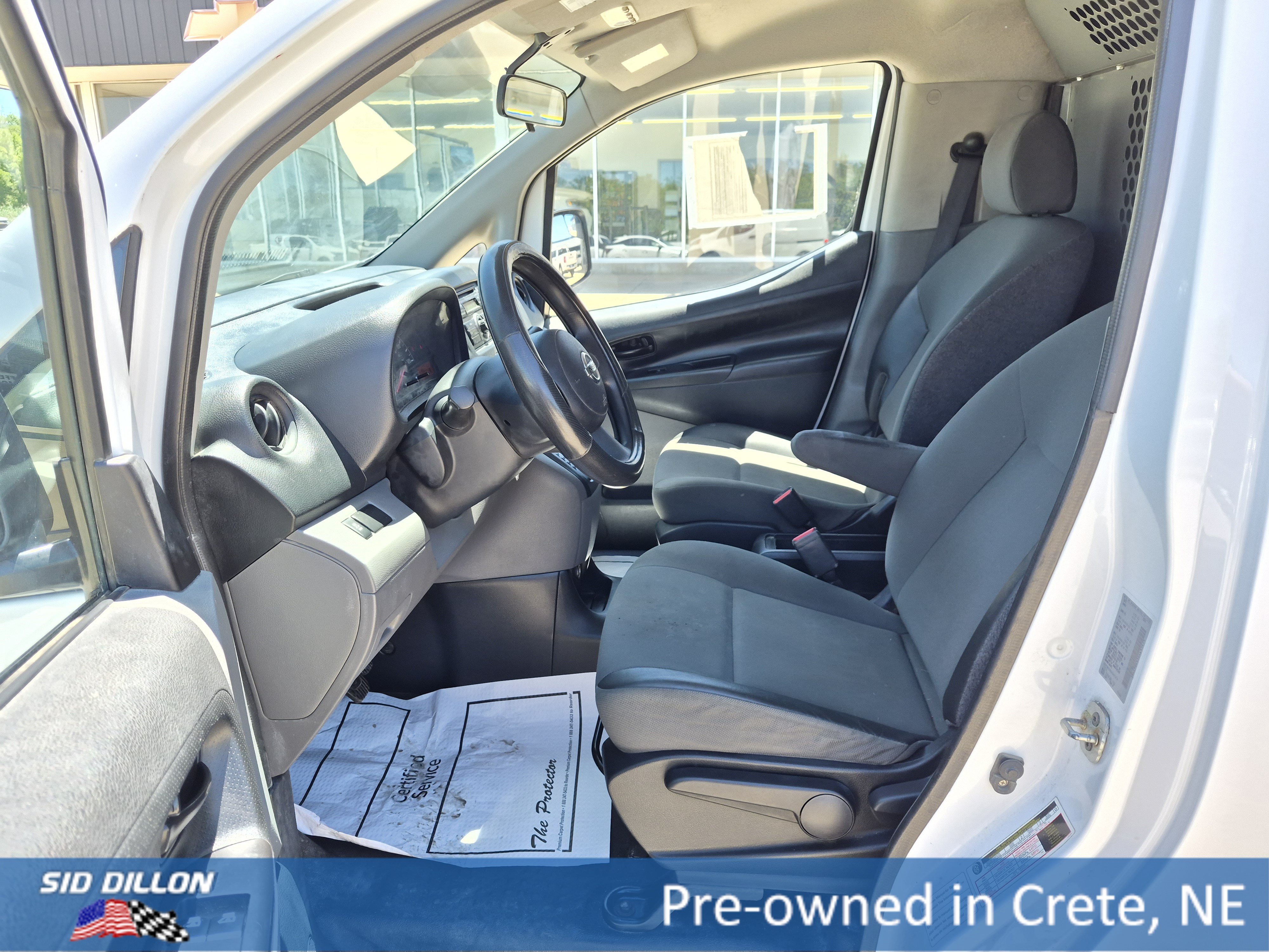 Used 2016 Fresh Powder Nissan S image 4