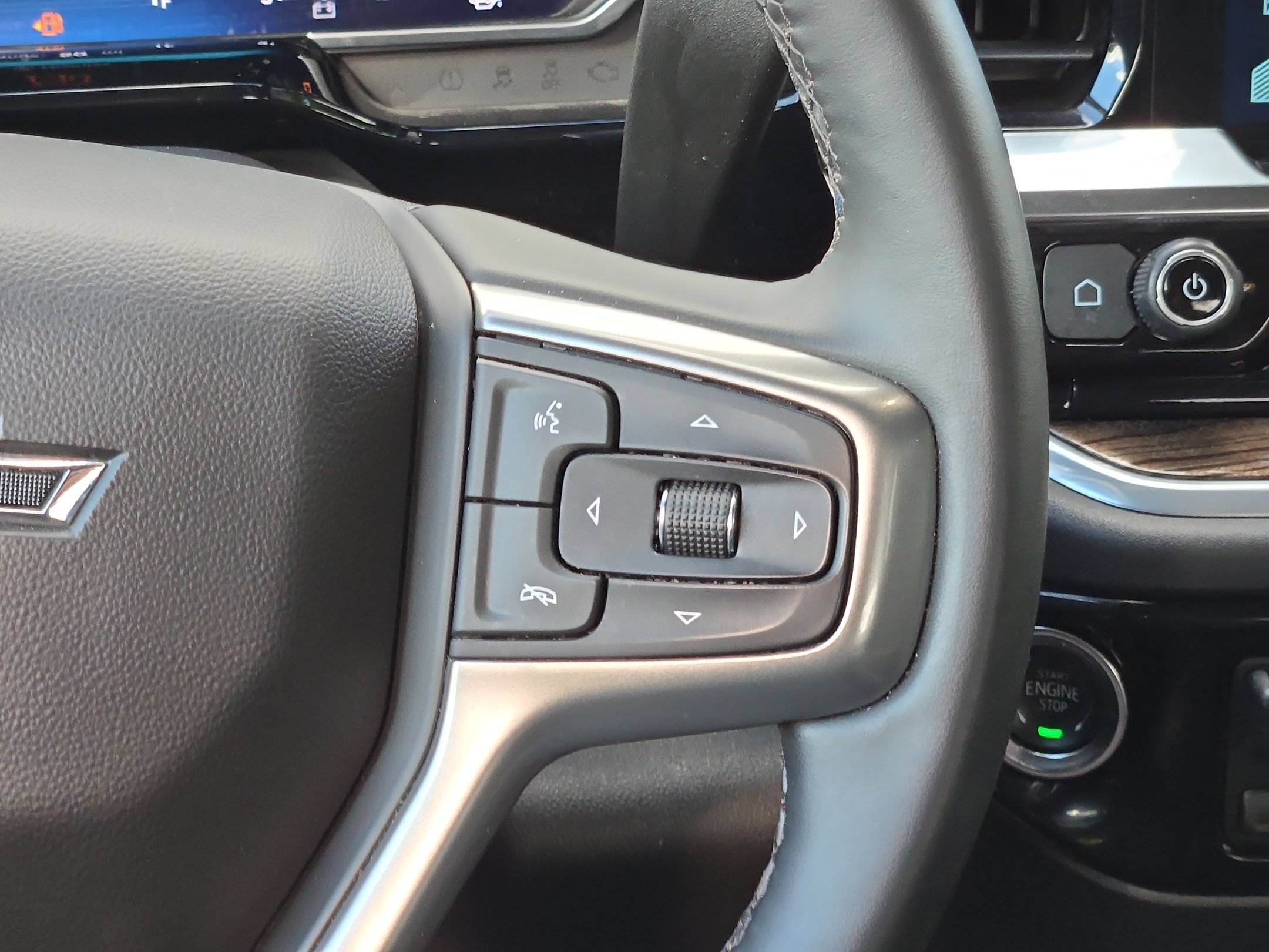 Used 2026 Summit White Chevrolet RST image 22