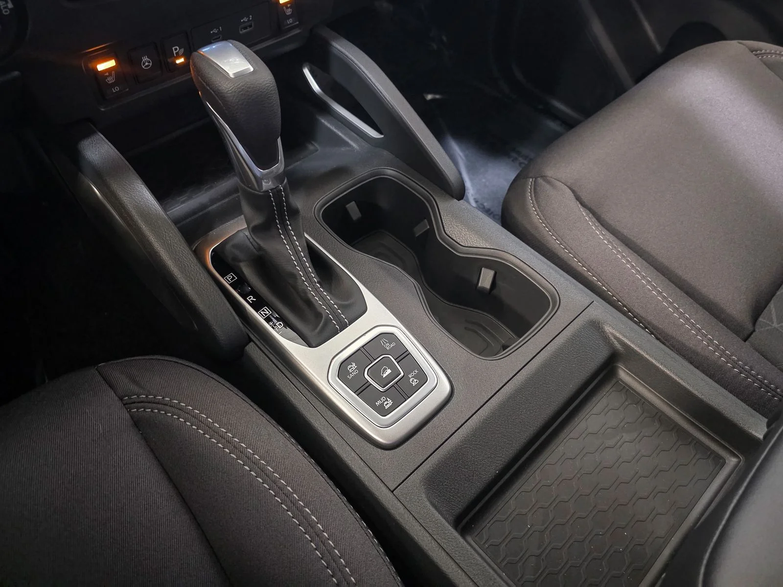 2026 Nissan Frontier SV - Photo 32