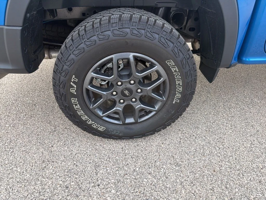 New 2025 Blue Ford XLT image 24