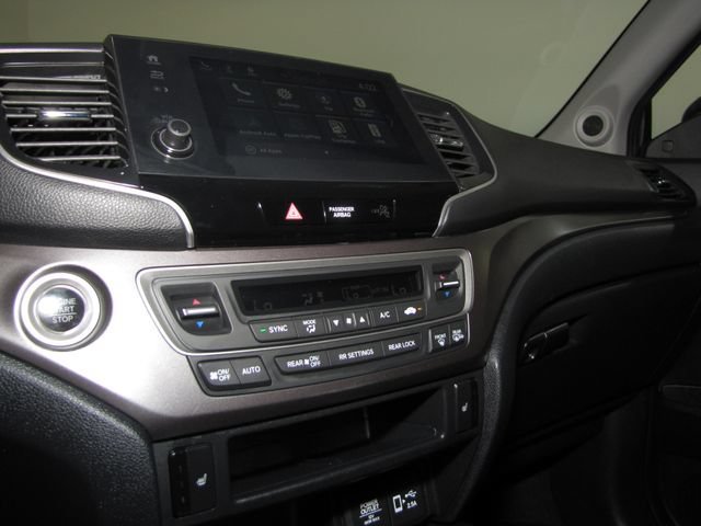 Certified Used 2021 Platinum White Pearl Honda EX image 38