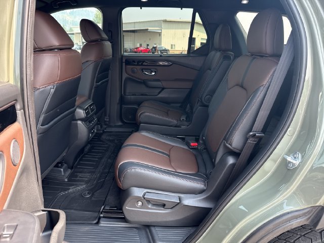 2026 Honda Pilot TrailSport - Photo 16