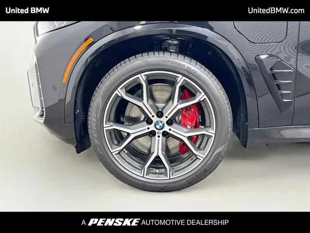 New 2026 Black Sapphire Metallic BMW X5 50e image 2