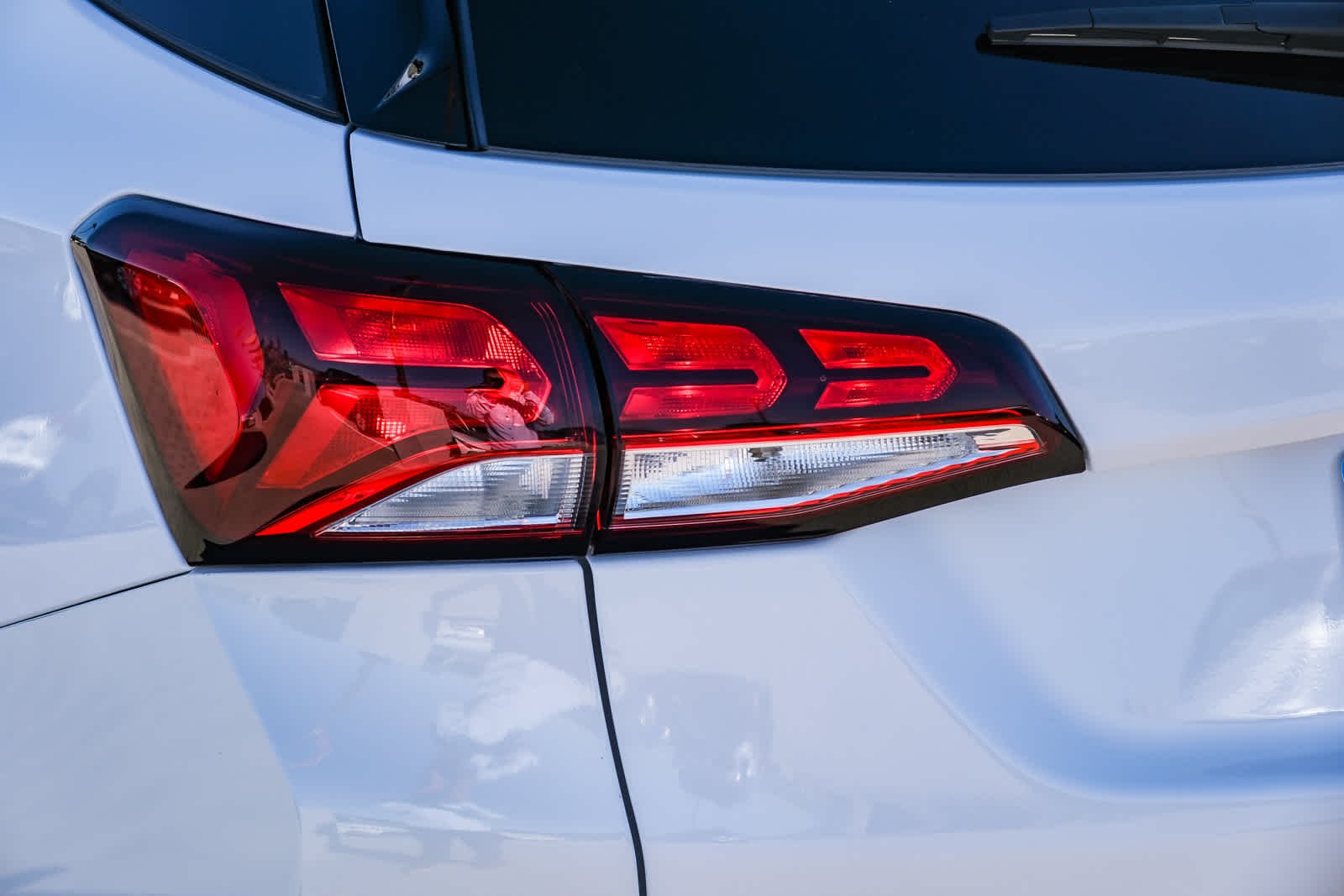 2024 Chevrolet Equinox LT - Photo 7