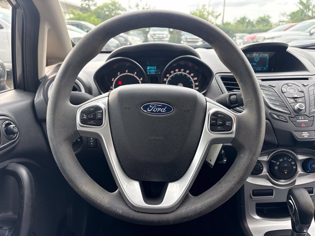Used 2017 Gray Ford SE image 20