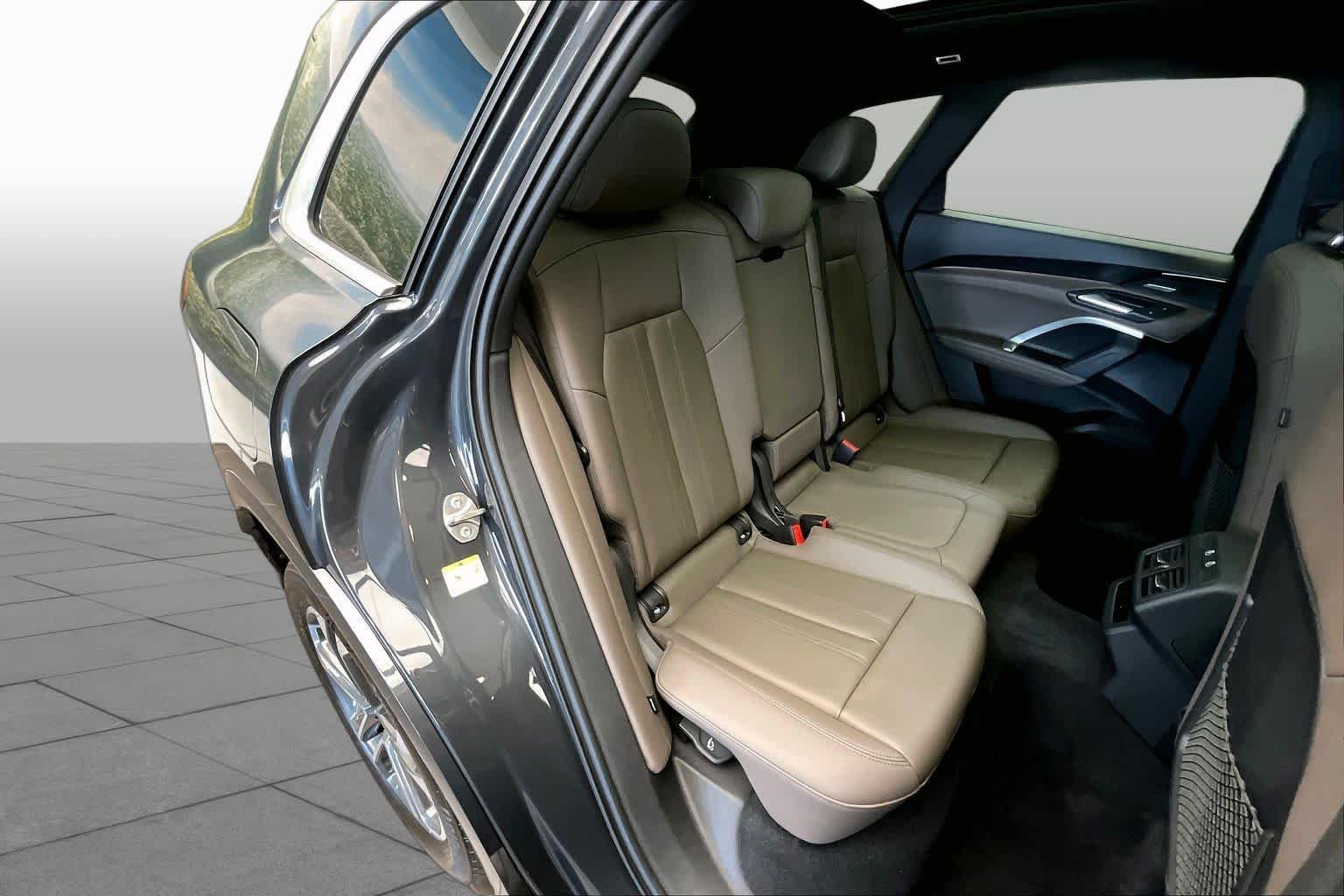 Certified Used 2025 Tambora Gray Metallic Audi Premium Plus image 19
