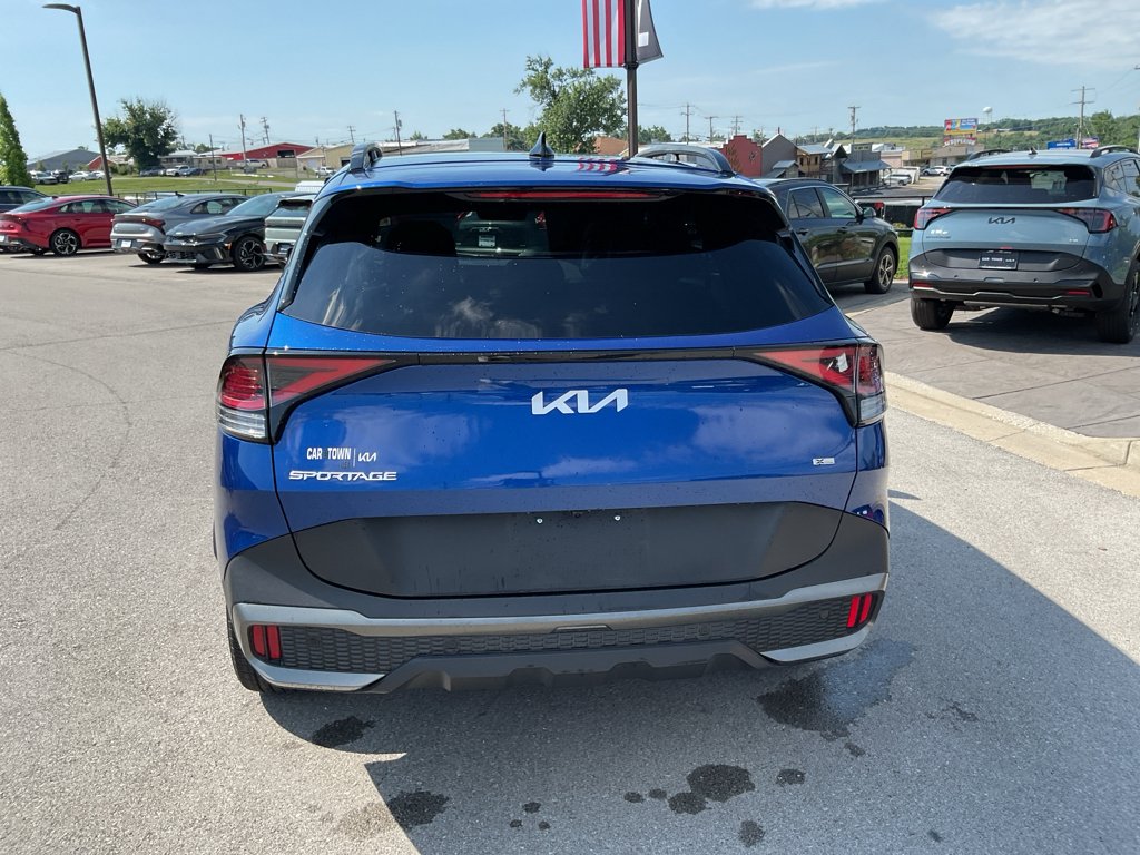 Certified Used 2024 Sapphire Blue Kia X-Line image 9