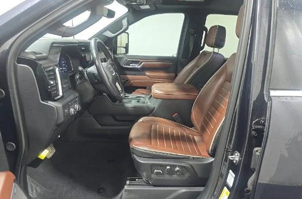 Used 2024 Gray GMC Denali Ultimate image 7