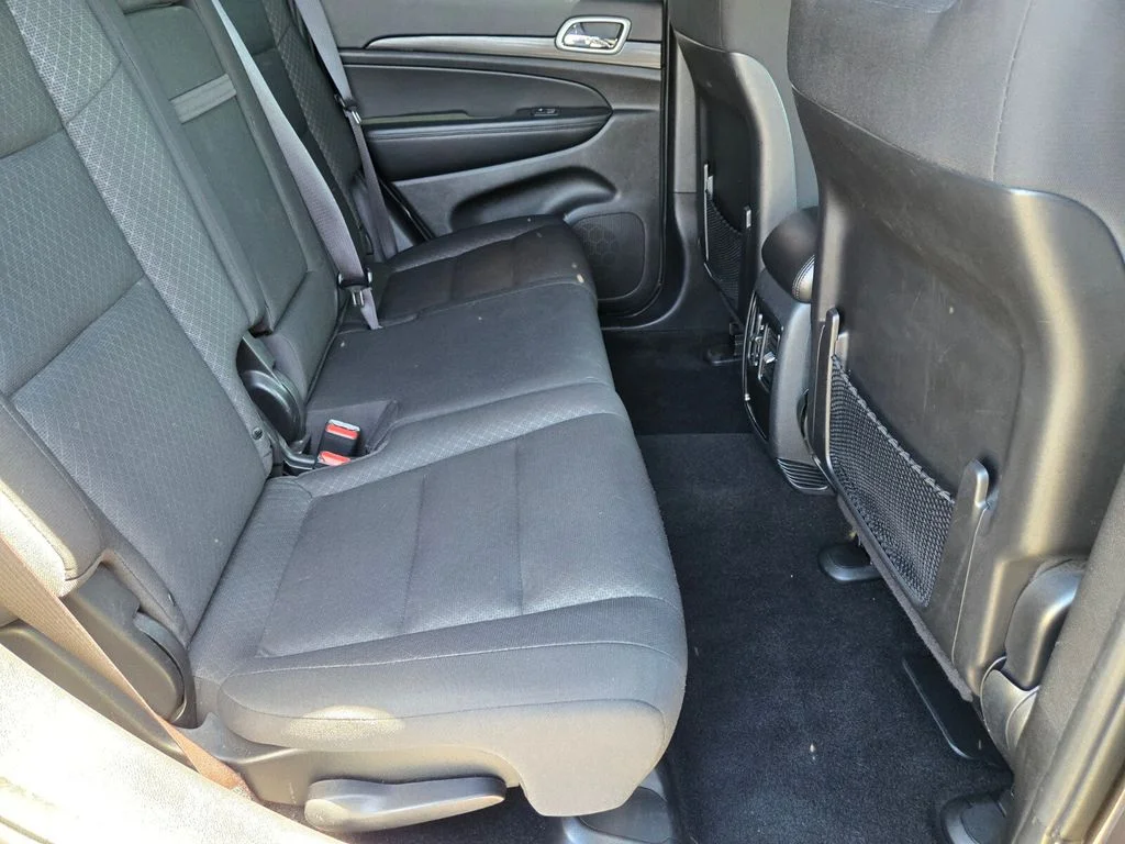 Used 2019 Gray Jeep Laredo E image 18