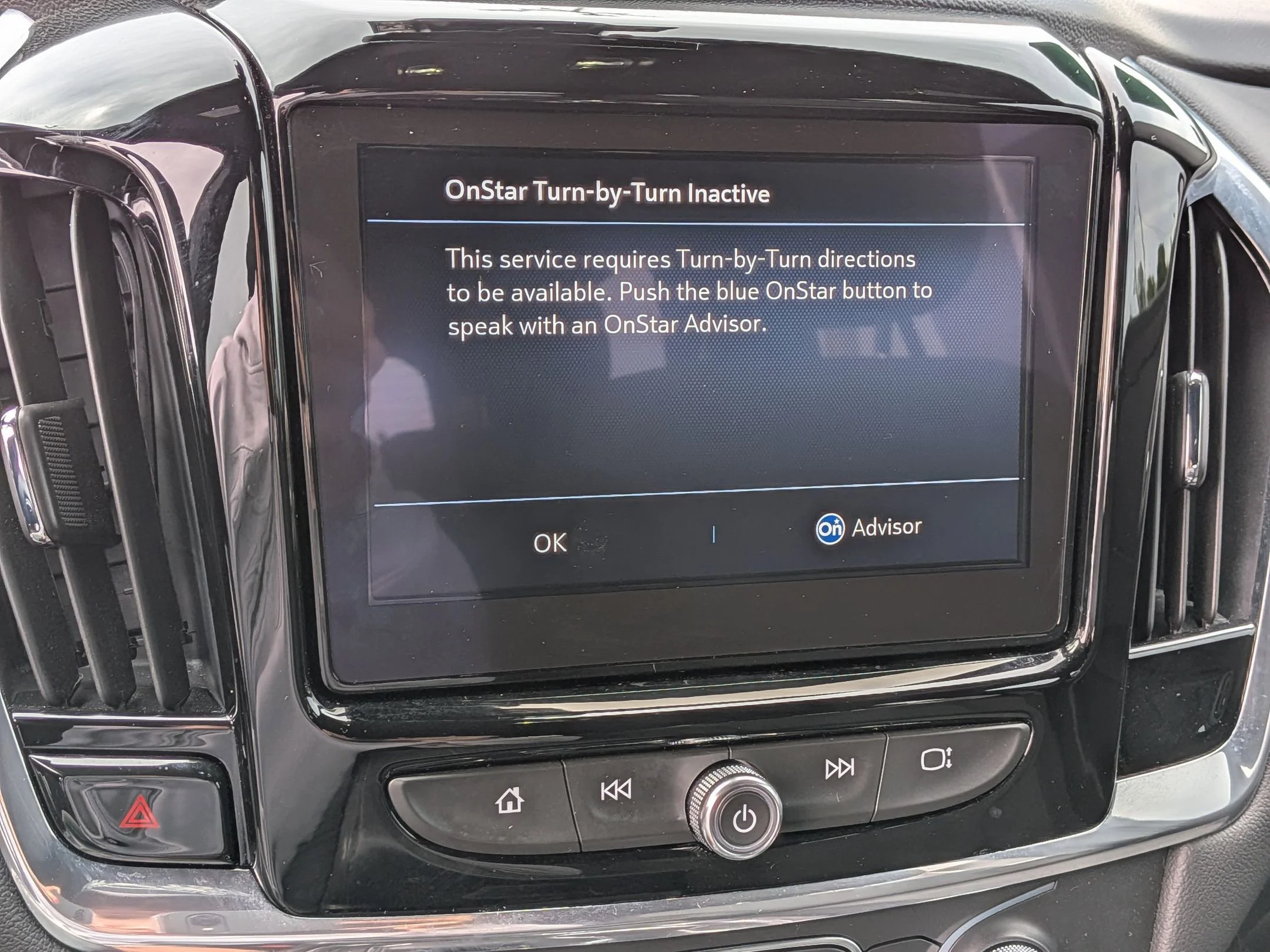Used 2023 Summit White Chevrolet LT Cloth image 14