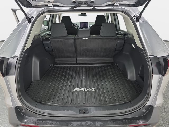 Certified Used 2024 Silver Toyota LE image 31