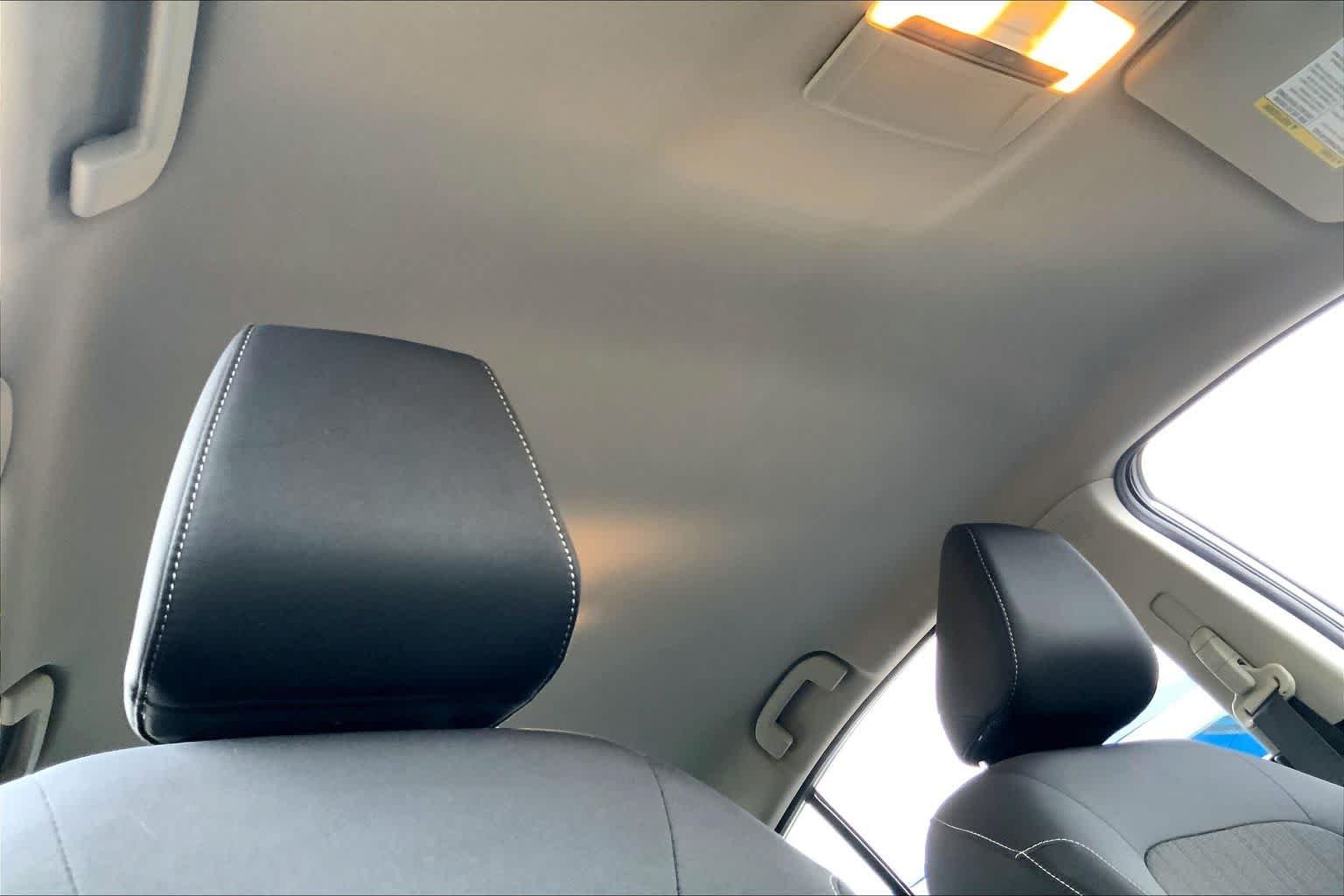 Used 2022 Gun Metallic Nissan 2.5 SV image 14