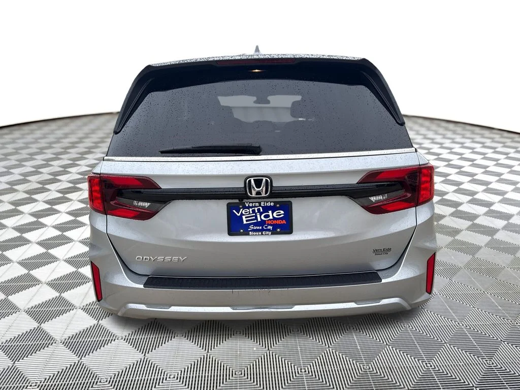 2025 Honda Odyssey EX-L - Photo 4