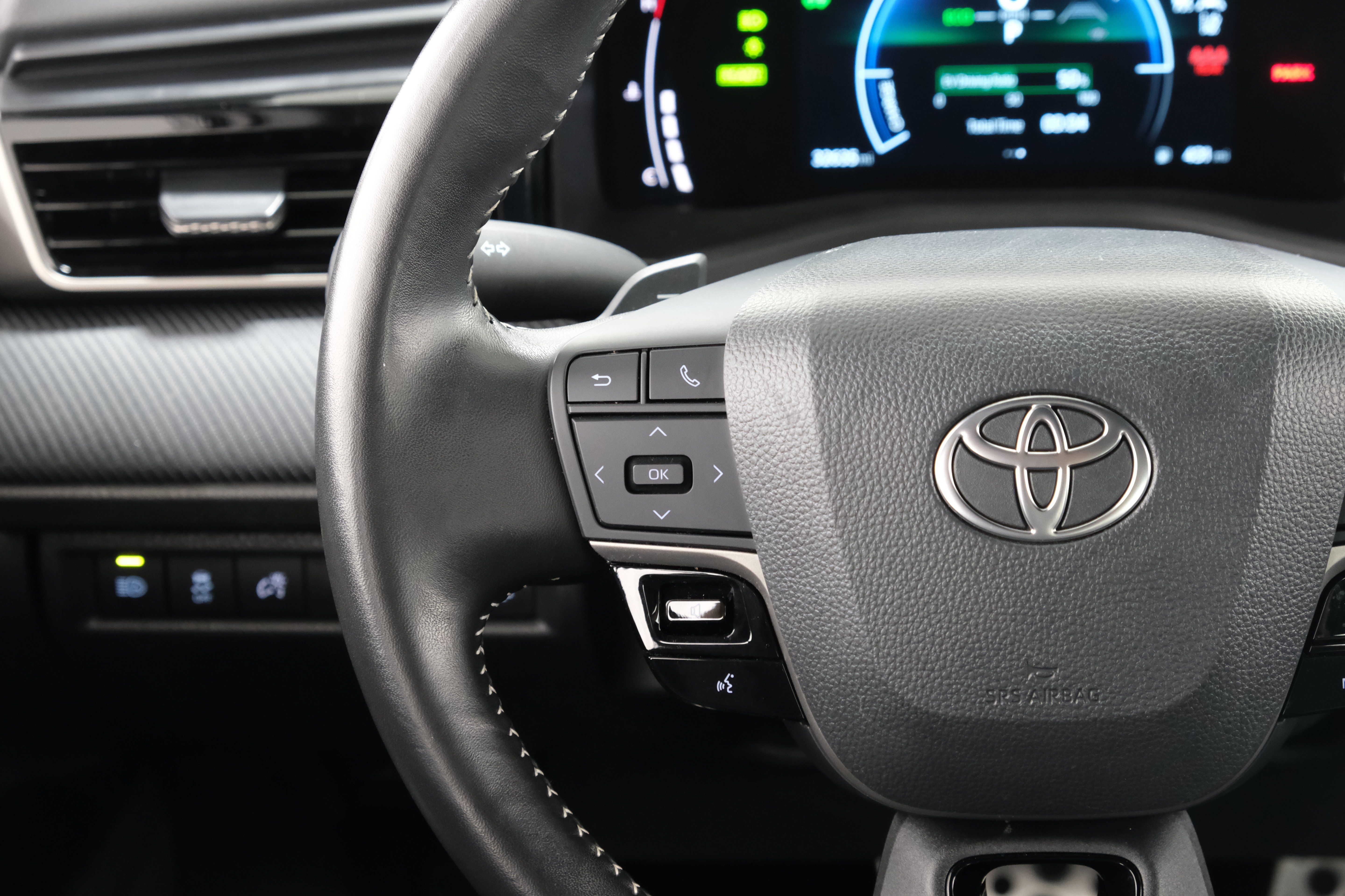 Used 2025 Heavy Metal Toyota SE image 12
