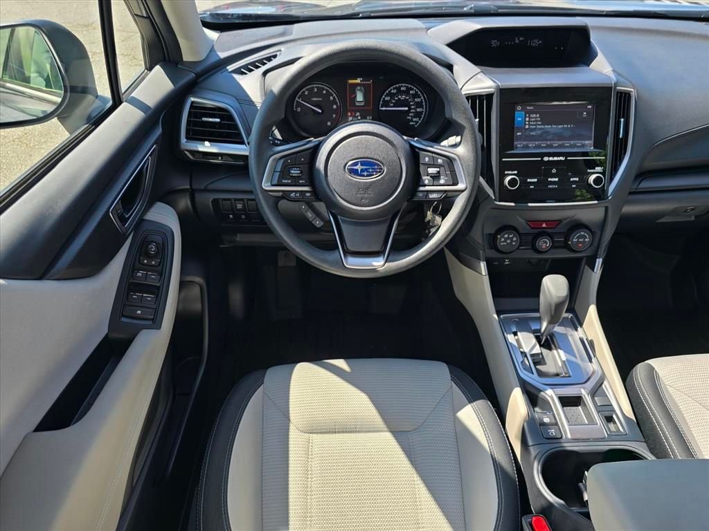 Used 2023 Gray Subaru Base image 3