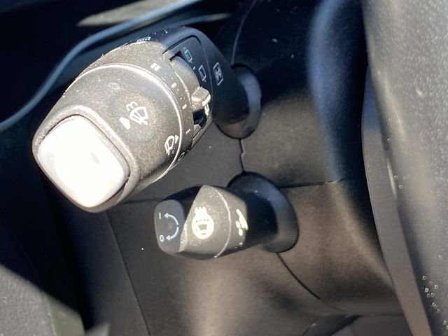 2021 Mercedes-Benz GLC GLC300 - Photo 29