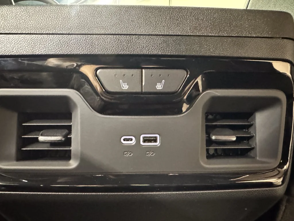2026 GMC Sierra 3500HD AT4 - Photo 13