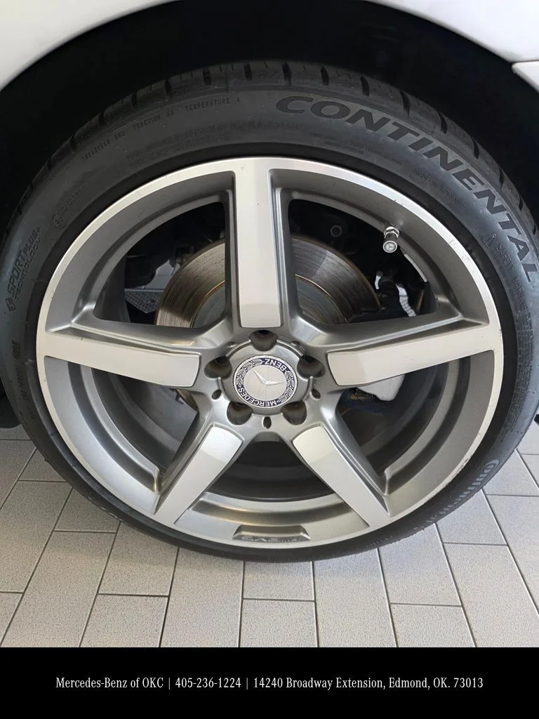 Used 2015 Silver Mercedes-Benz SLK 350 image 7