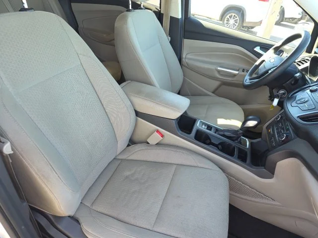 Used 2018 White Ford SE image 13