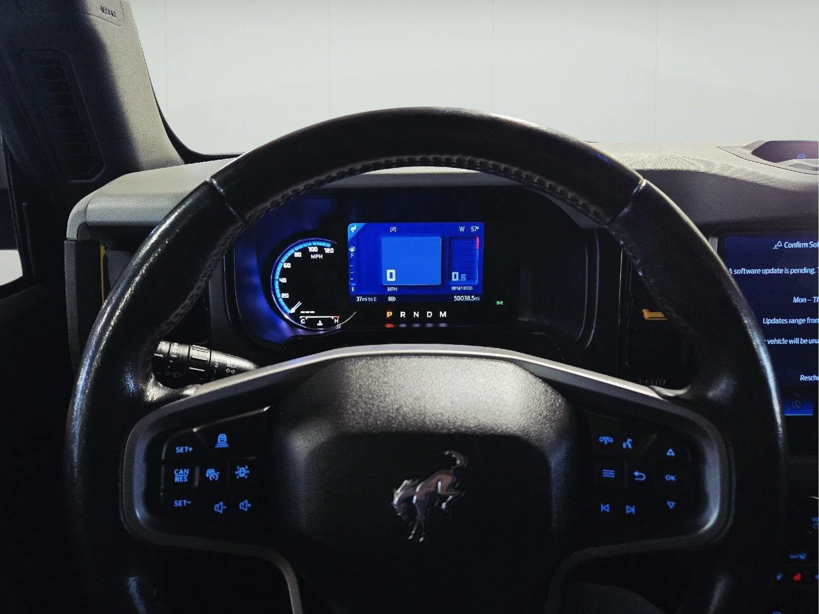 Used 2022 Cactus Gray Ford Badlands Advanced image 25