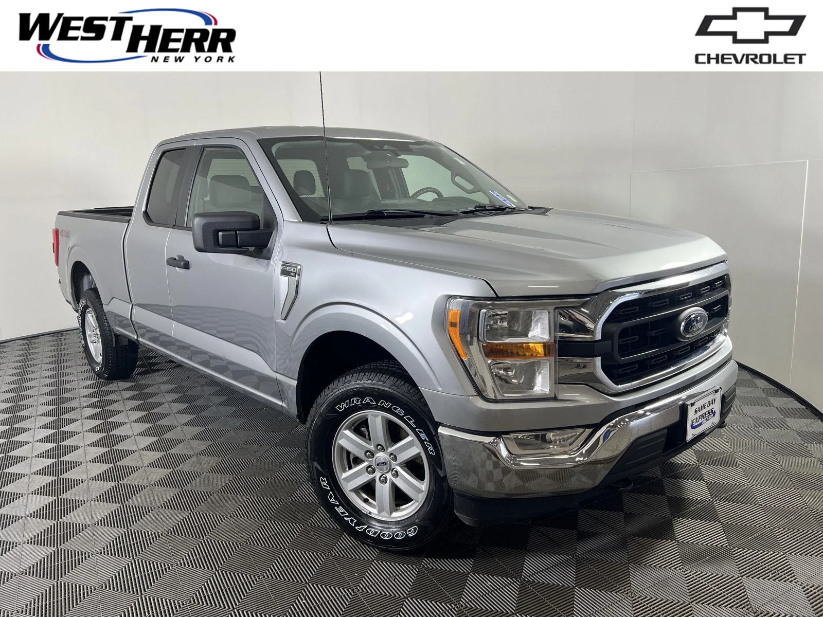 Used 2022 Gy Ford XL image 1