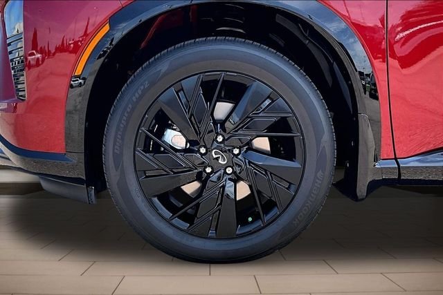 New 2027 2T SUN RED INFINITI SPORT image 9