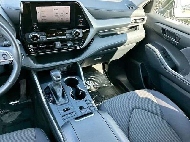 Used 2024 Silver Toyota LE image 21