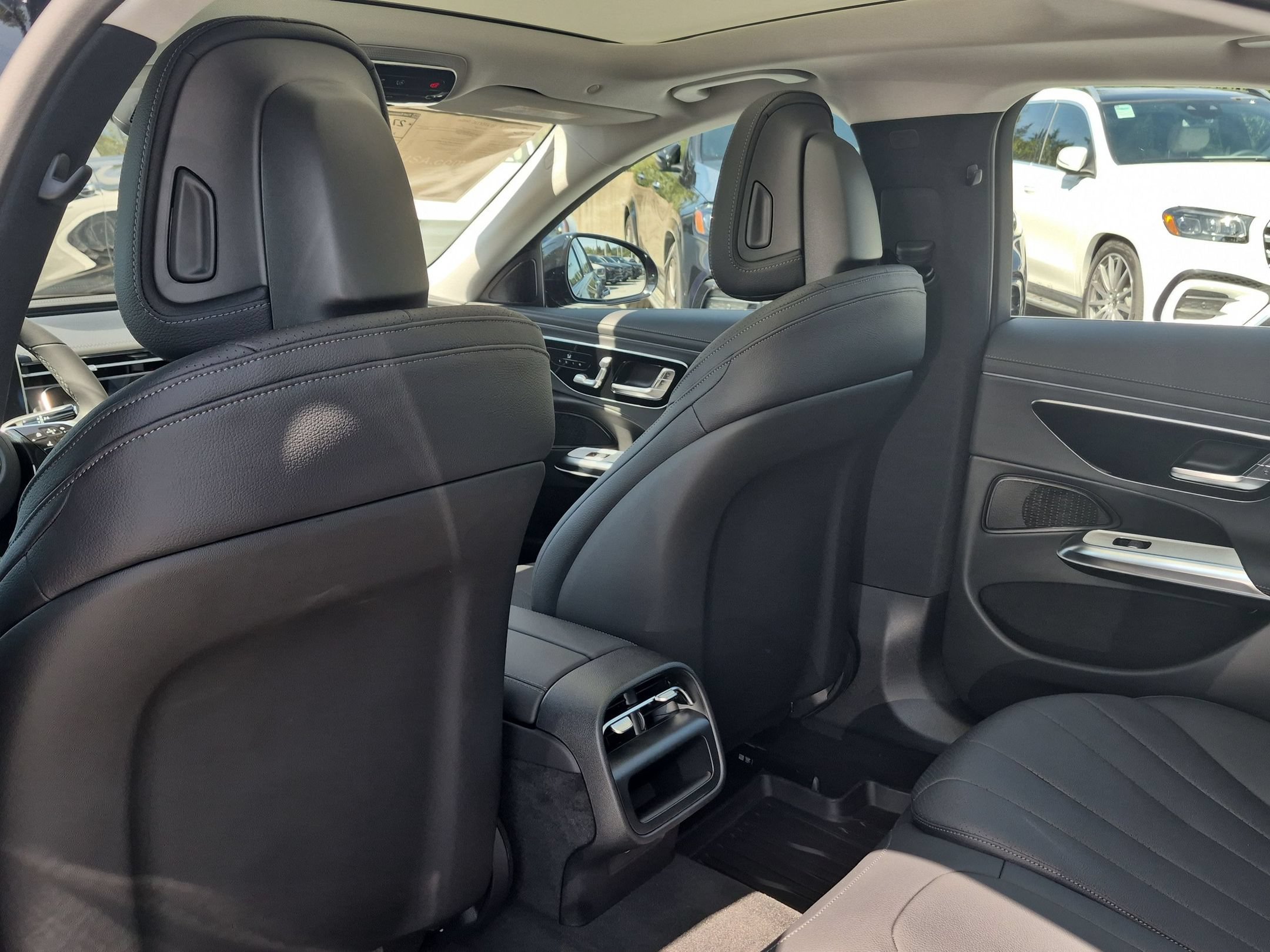 New 2027 Black Mercedes-Benz E 350 image 52