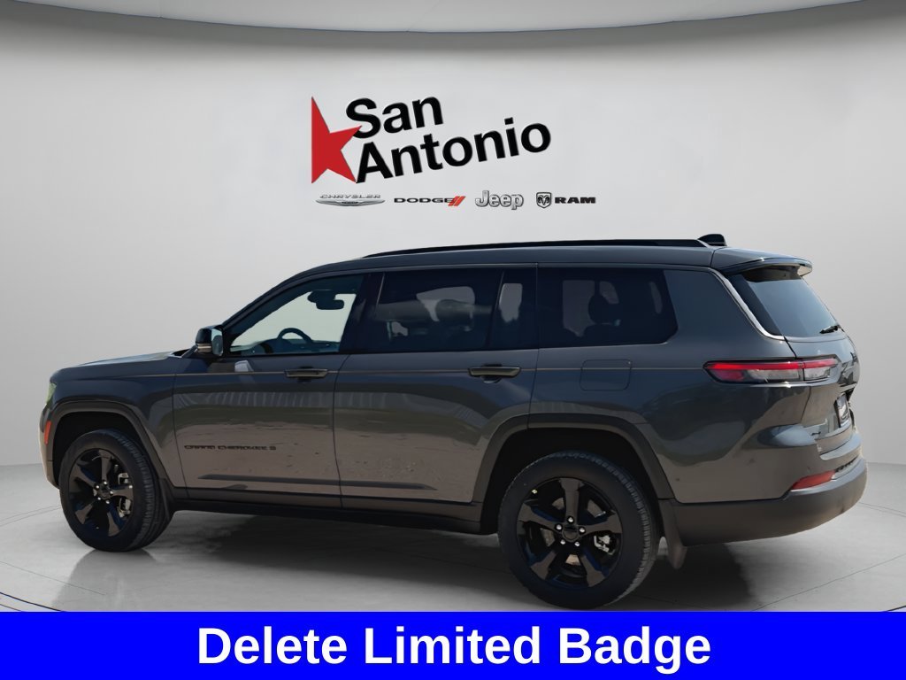 New 2026 Baltic Gray Metallic Clear-Coat Exterior Paint Jeep Limited image 10