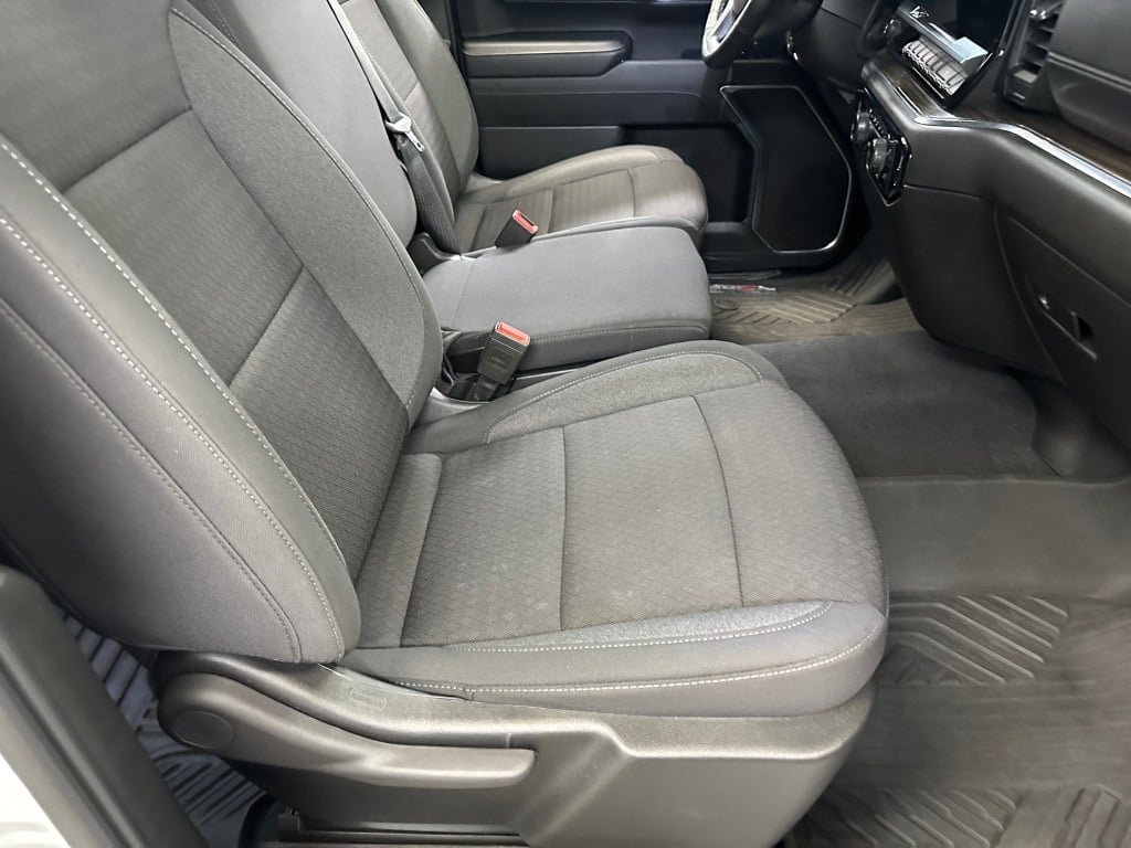 2023 Chevrolet Silverado 1500 LT - Photo 31