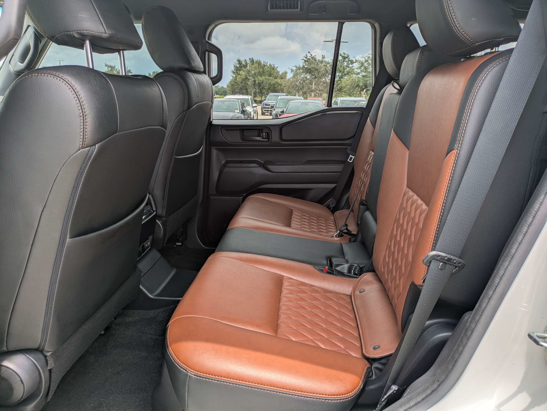 Used 2025 Ice Cap Toyota 1958 image 14
