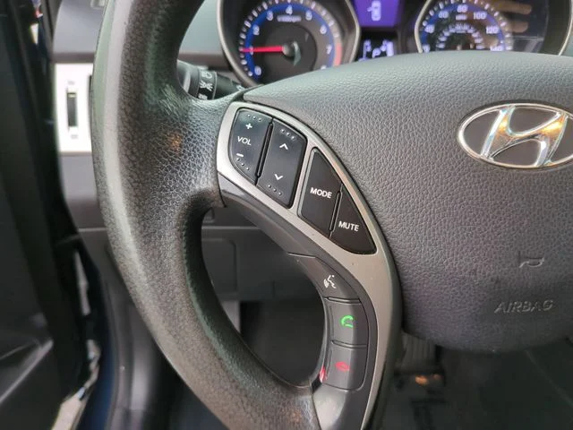 Used 2016 Blue Hyundai Base image 26