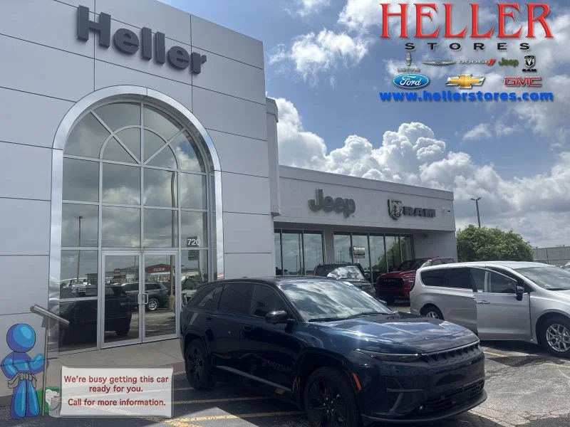 Used 2025 Fathom Blue Pearlcoat Jeep Launch Edition image 1