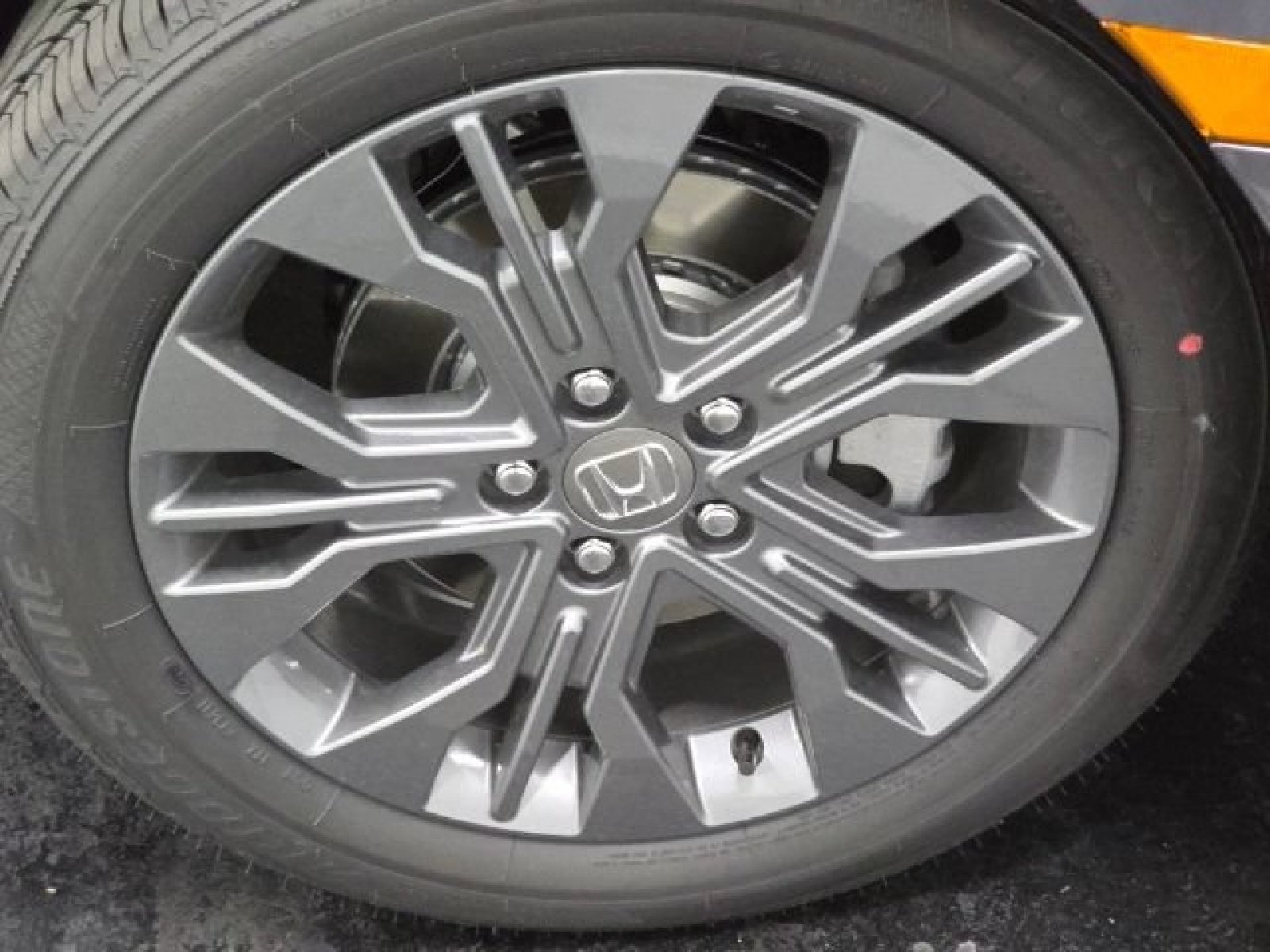 New 2026 Modern Steel Metallic Honda Touring image 32